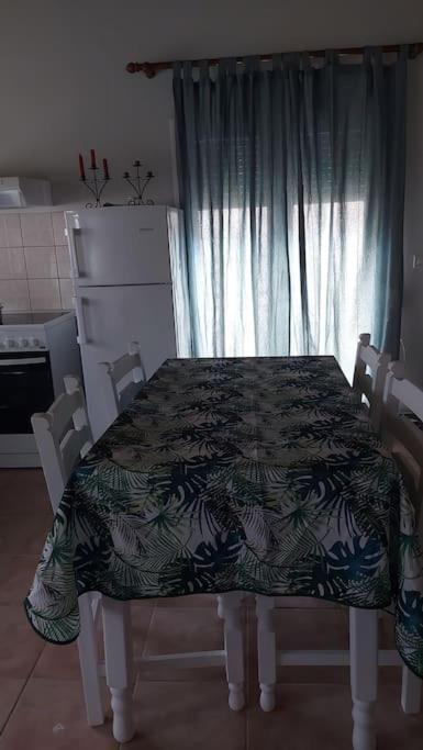 Colorful 2-Bedroom House In גאיוס מראה חיצוני תמונה