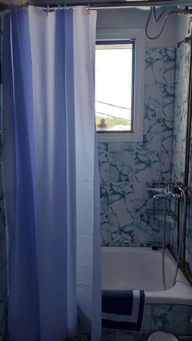 Colorful 2-Bedroom House In גאיוס מראה חיצוני תמונה